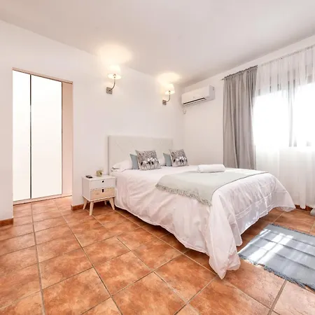Villa Aurelia Paradise *
