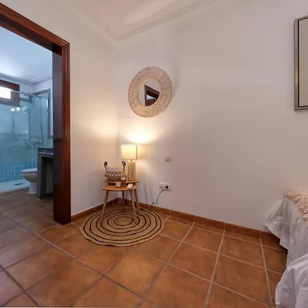 Aurelia Paradise Villa *